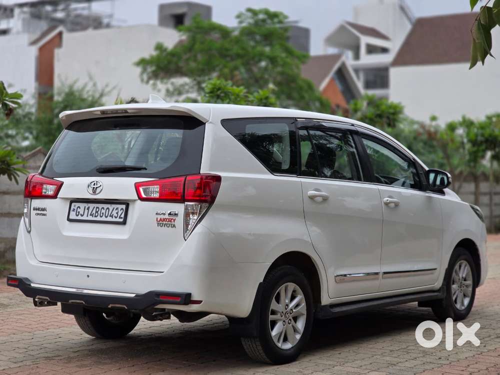 Toyota Innova Crysta 2.4 G Mt, 2017, Diesel