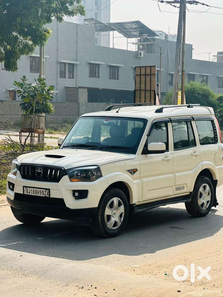 Mahindra Scorpio, 2017, Diesel