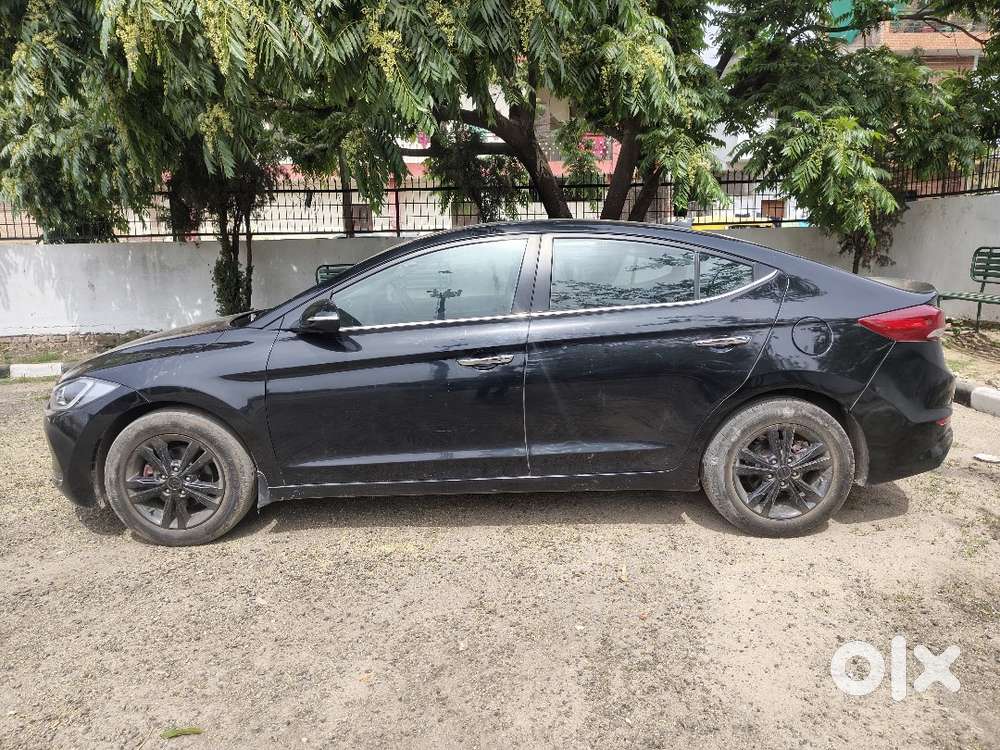Hyundai Elentra Sunroof Top Model