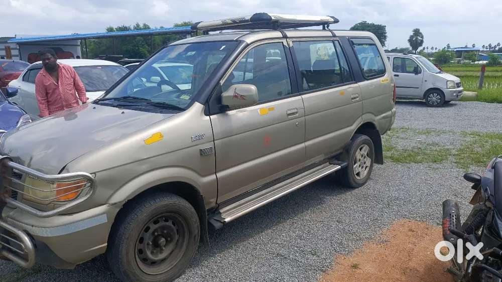 Chevrolet Tavera 2016