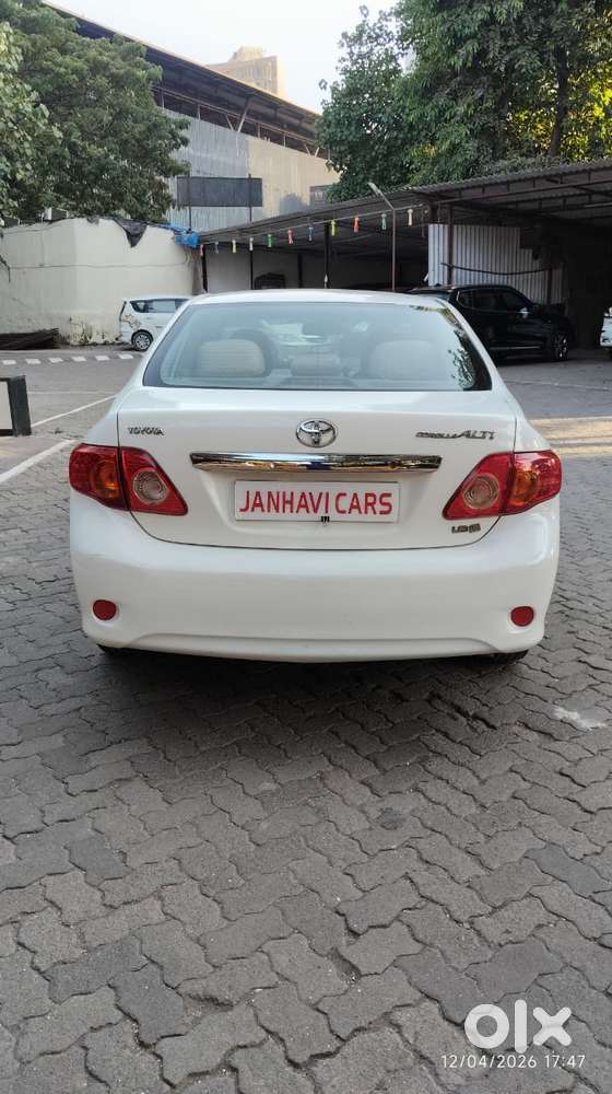 Toyota Corolla Altis Gl, 2010, Cng & Hybrids