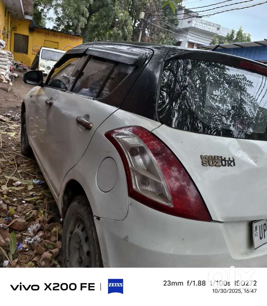 Maruti Suzuki Swift 2012 Diesel 90000 Km Driven