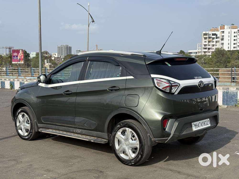 Tata Nexon 1.2 Revotron Xma Amt (s), 2021, Petrol
