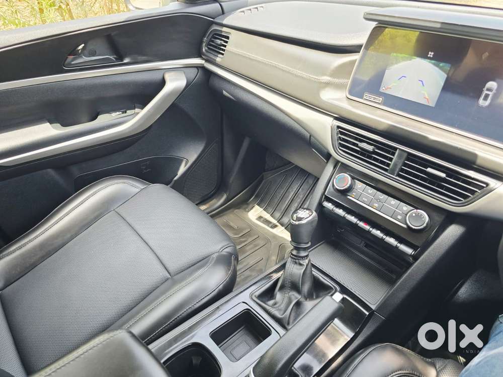 Mahindra Xuv700 2.2 Ax 3 Diesel Mt 5 Str, 2023, Diesel