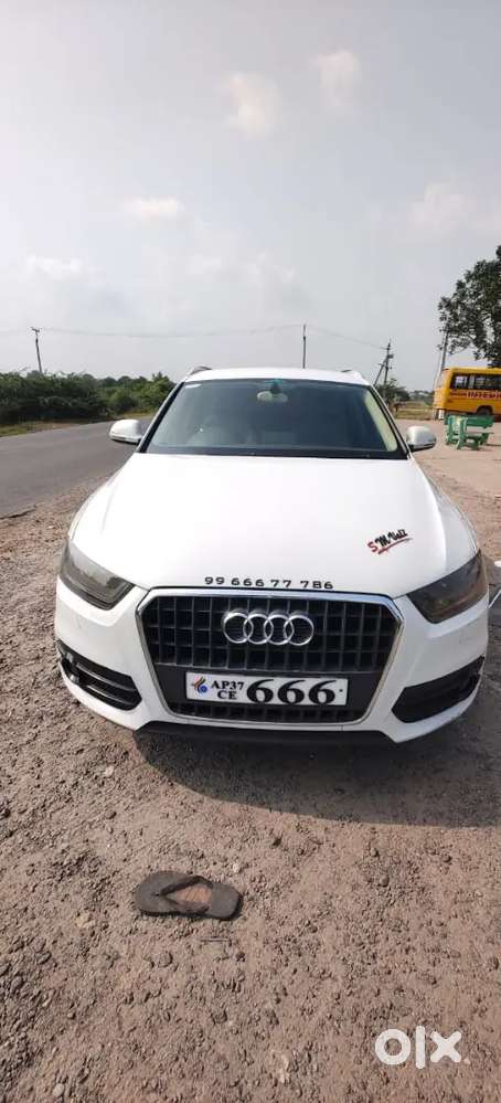 Audi Q3 2014 Diesel 115000 Km Driven