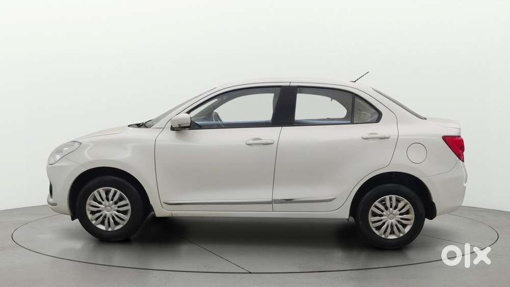 Maruti Suzuki Swift Dzire Amt Vxi, 2019, Petrol