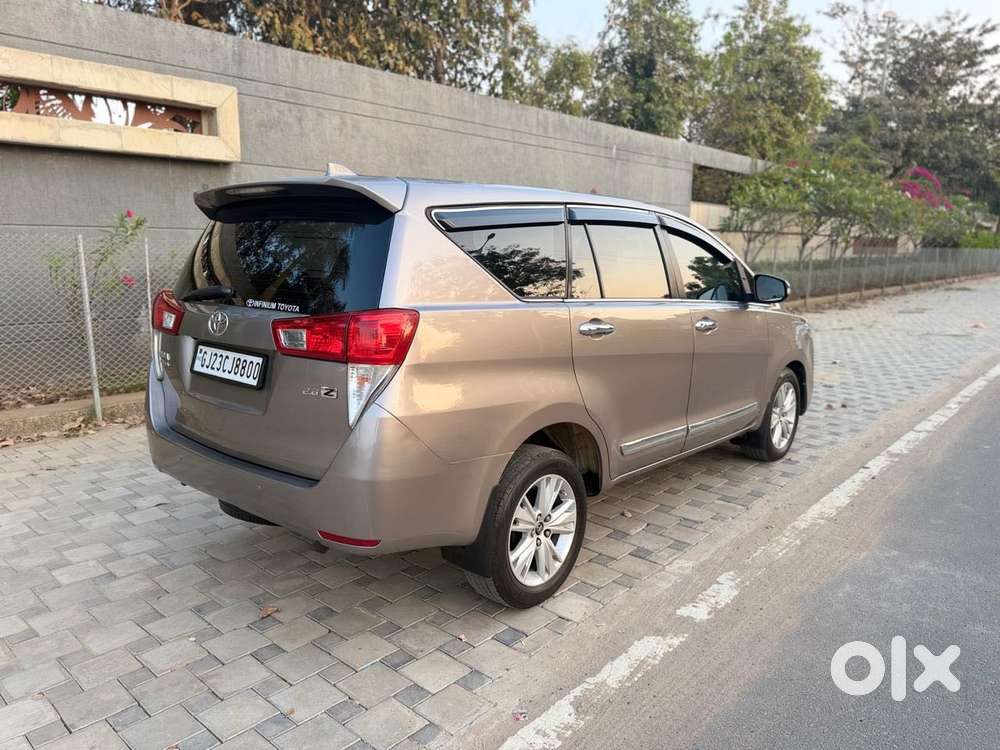 Toyota Innova Crysta 2.8 Zx At, 2016, Diesel