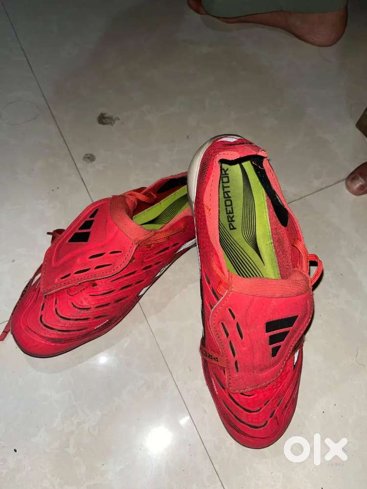 Football boots for sell Predator Negotiable Sports