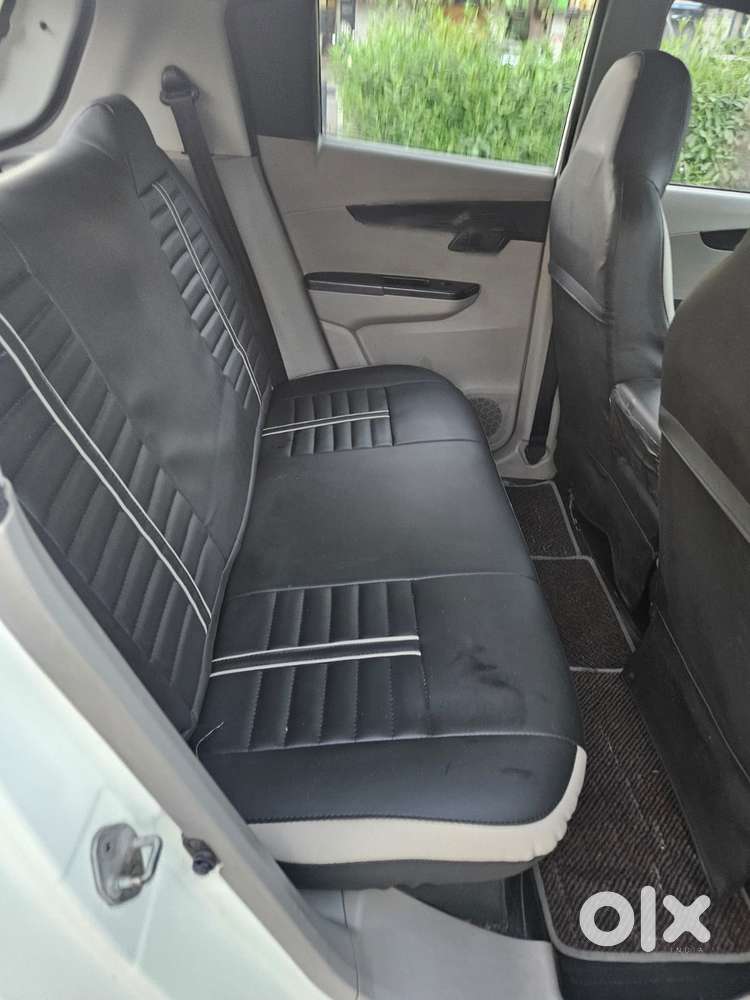 Mahindra Kuv 100, 2016, Diesel