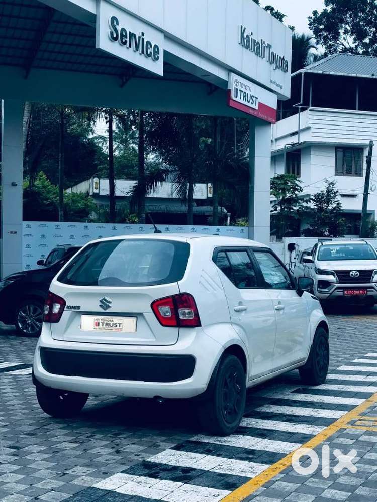 Maruti Suzuki Ignis 1.2 Amt Delta, 2017, Petrol
