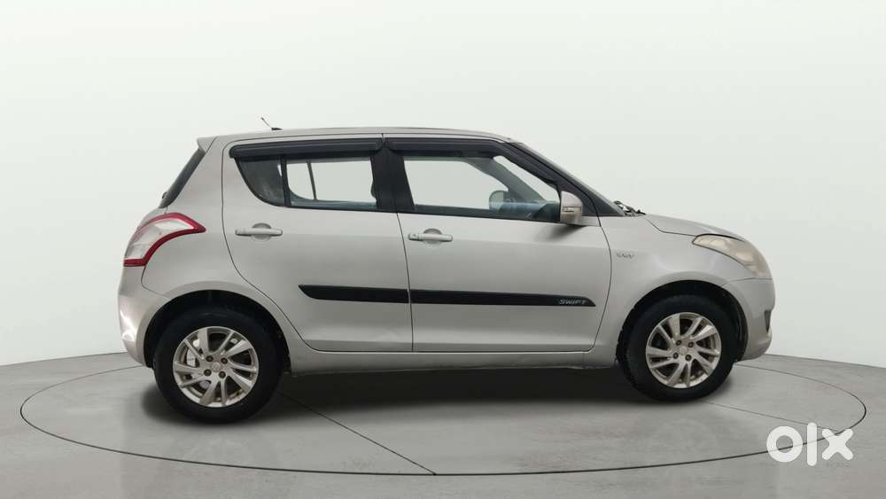 Maruti Suzuki Swift Zxi, 2014, Petrol