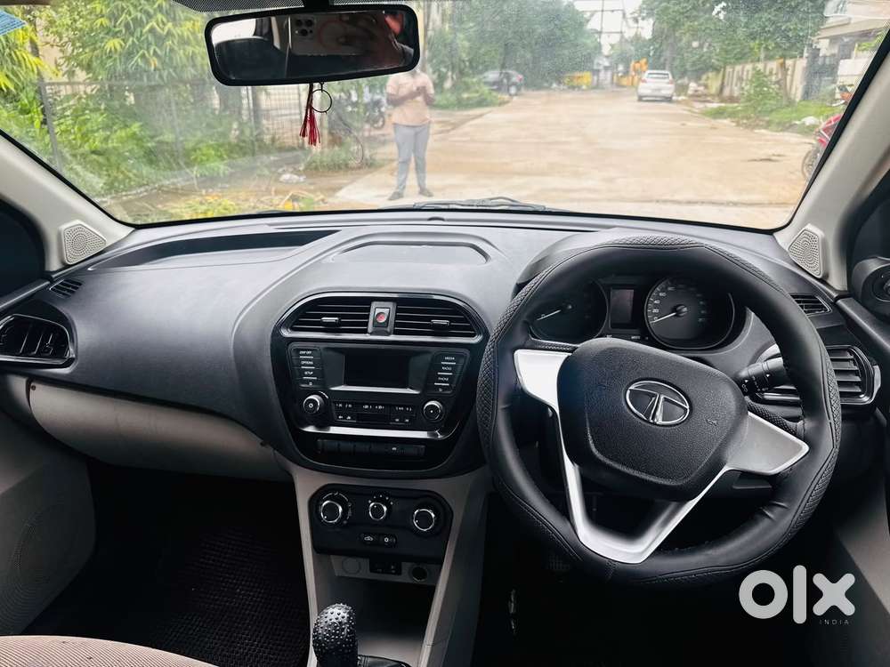 Tata Tiago 1.05 Revotorq Xz Wo Alloy, 2017, Petrol