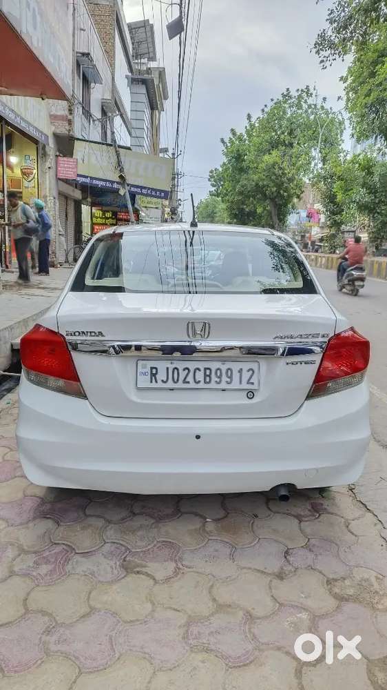 Honda Amaze 1.5 E 2013