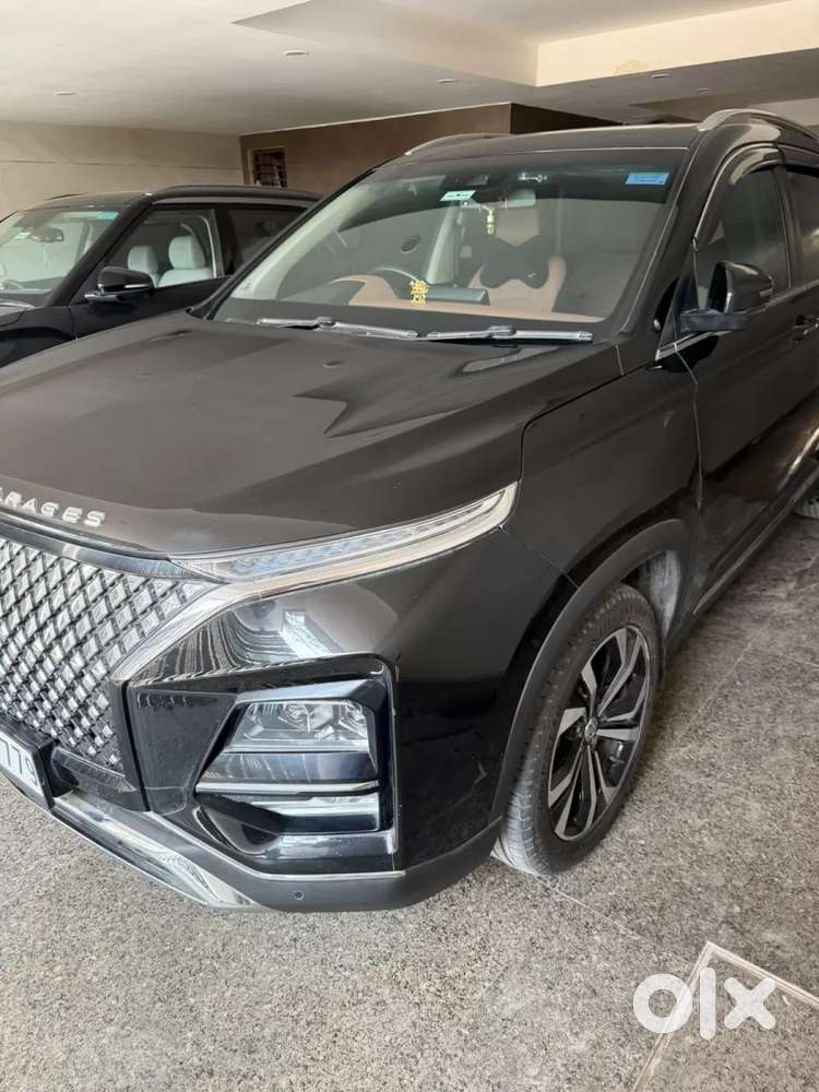 Mg Hector Plus Savvy Pro 1.5 Turbo Petrol Cvt 6 Str, 2023, Petrol