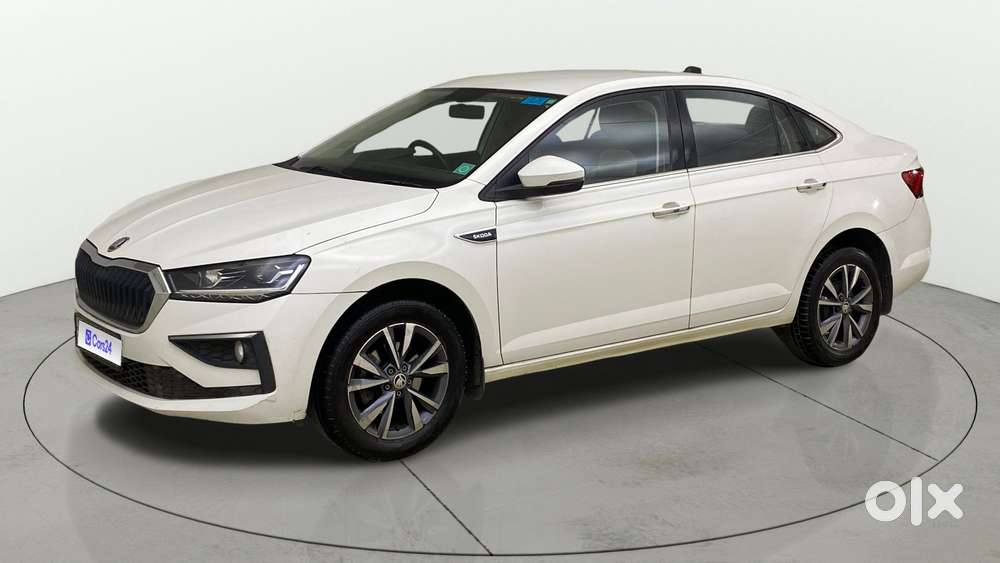 Skoda Slavia Style 1.0l Tsi Mt, 2022, Petrol