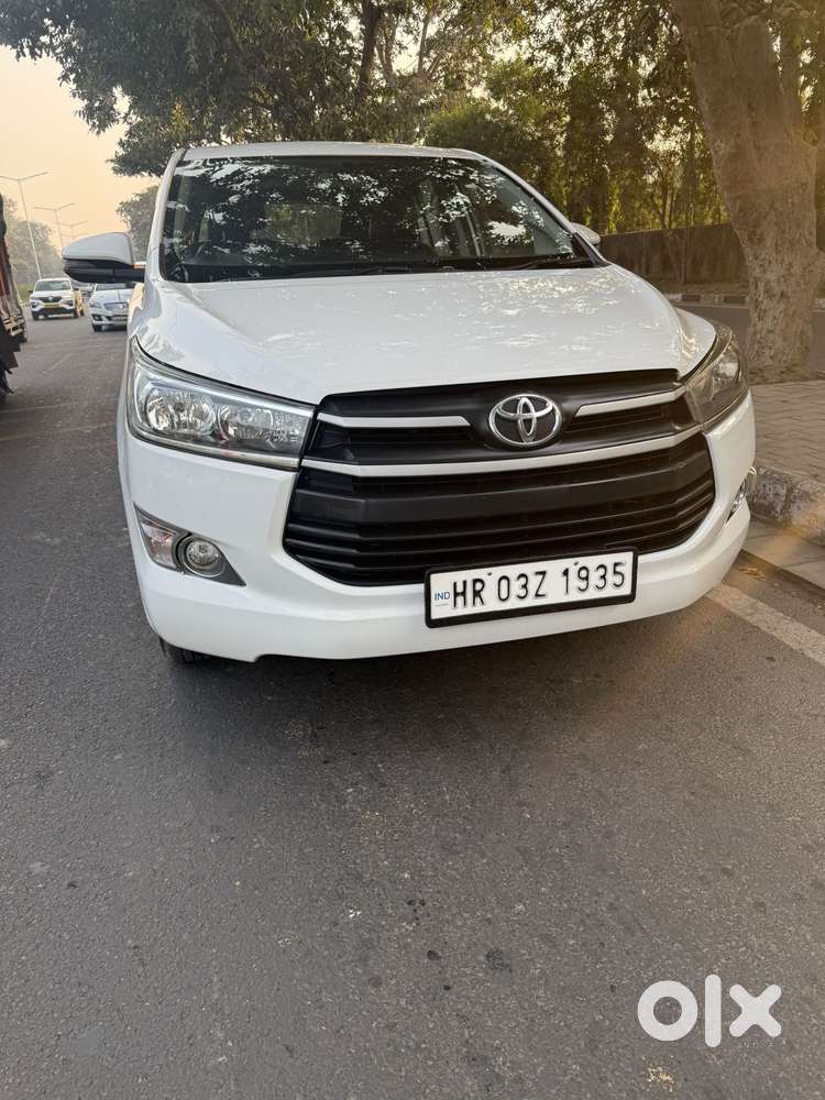 Toyota Innova Crysta 2.4 G Mt 8s, 2020, Diesel