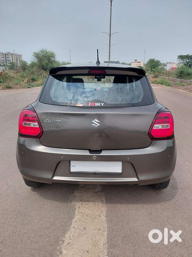 Maruti Suzuki Swift Vxi Optional, 2022, Petrol
