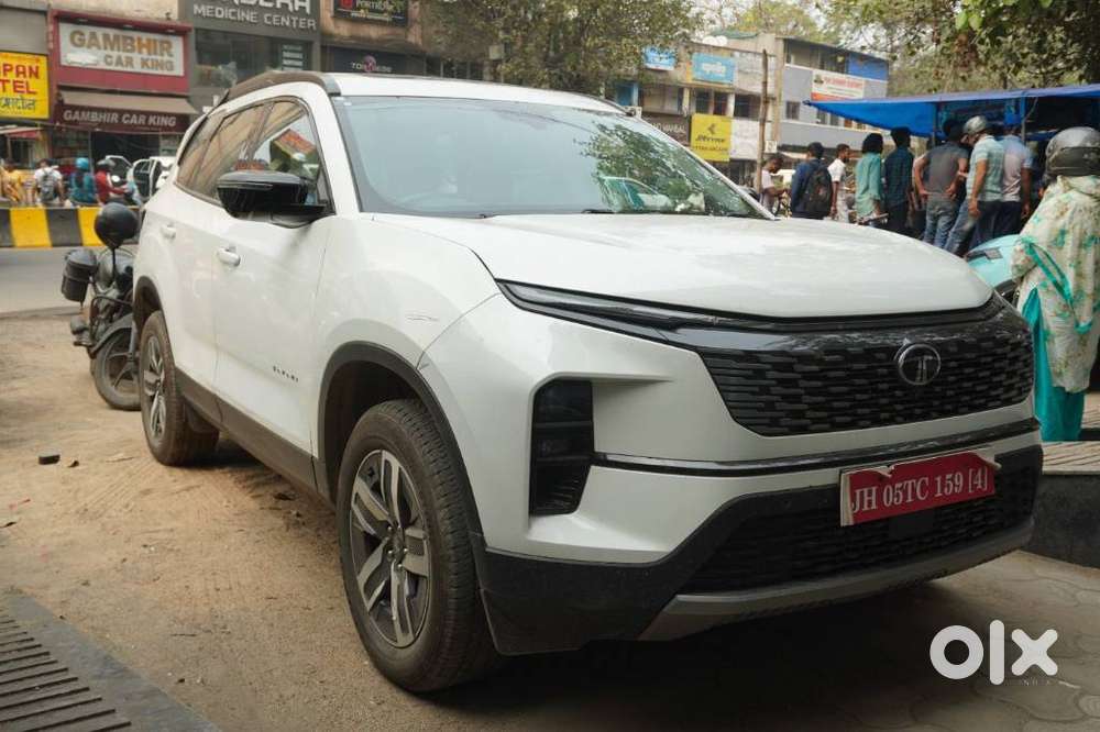 Tata Safari Adventure Plus At, 2025, Diesel