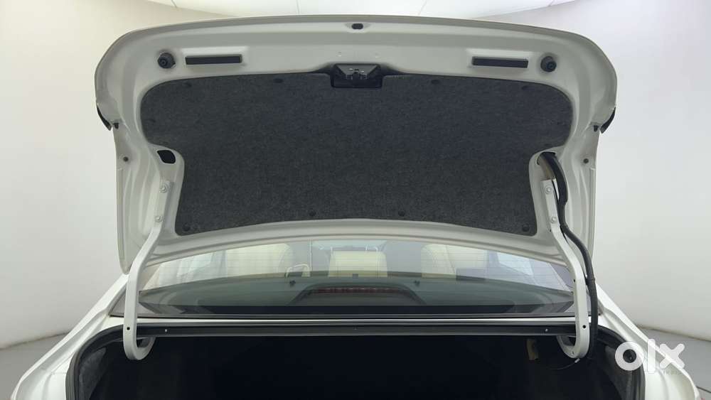 Honda City Zx Petrol Cvt, 2023, Petrol