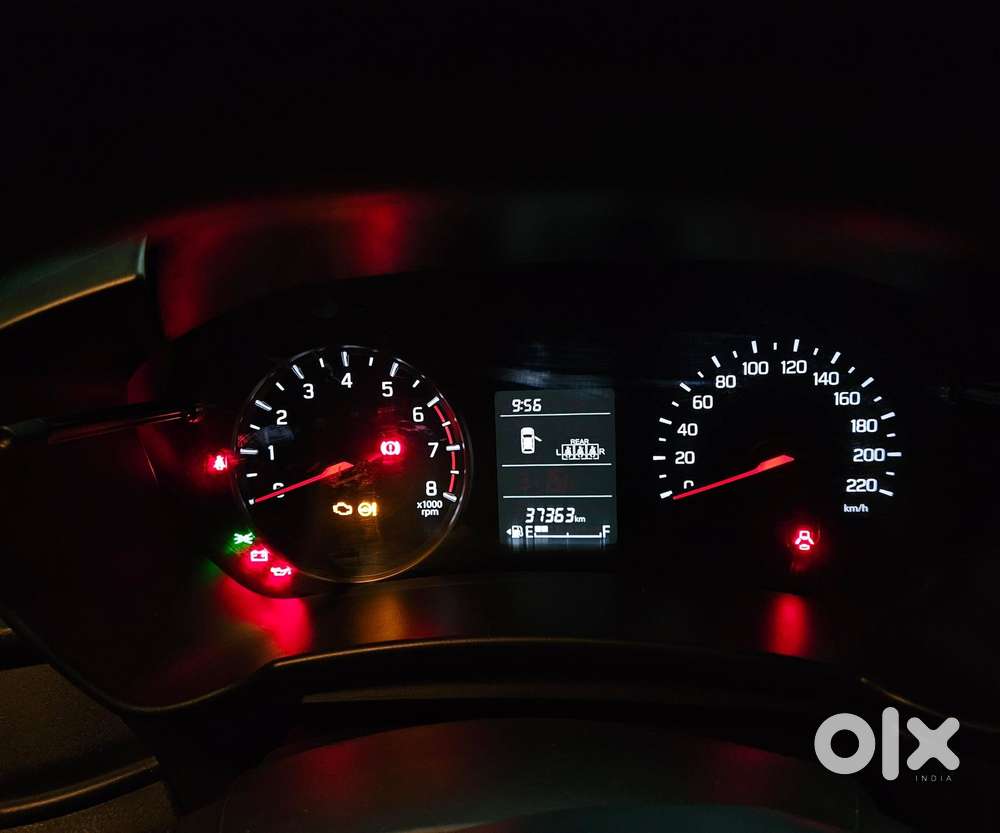 Maruti Suzuki Swift Vxi Cng, 2024, Petrol