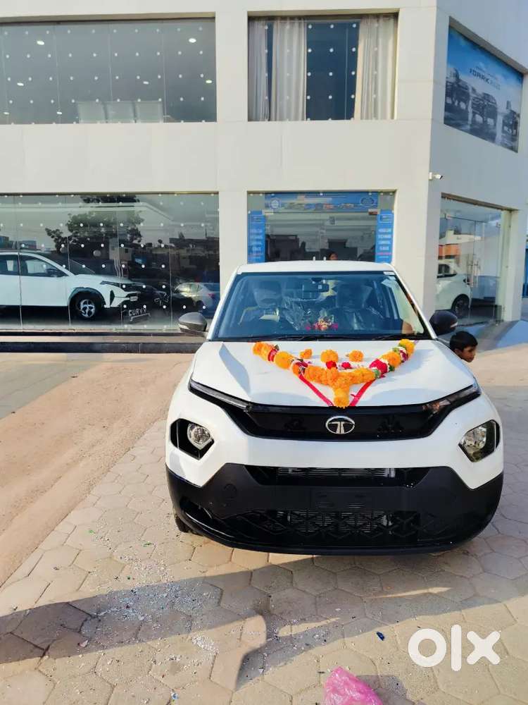 Tata Punch Icng 2025