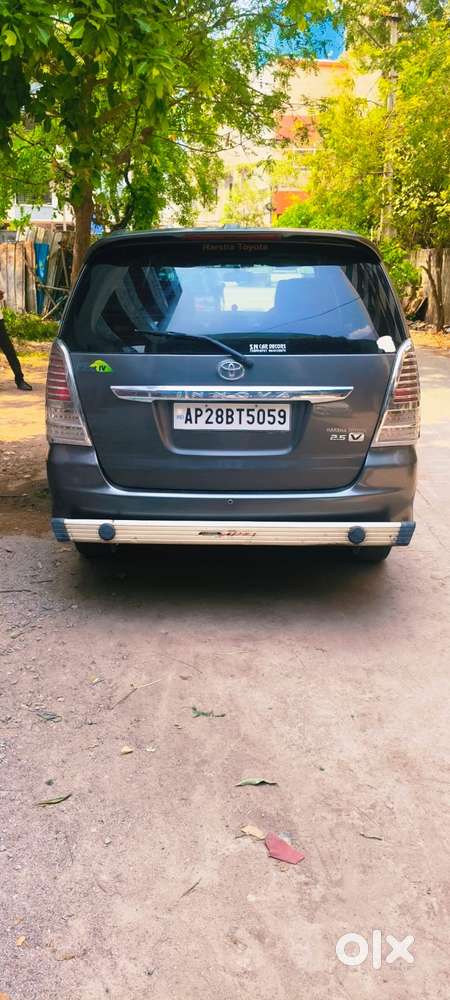 Toyota Innova 2.5 V 7 Str, 2012, Diesel