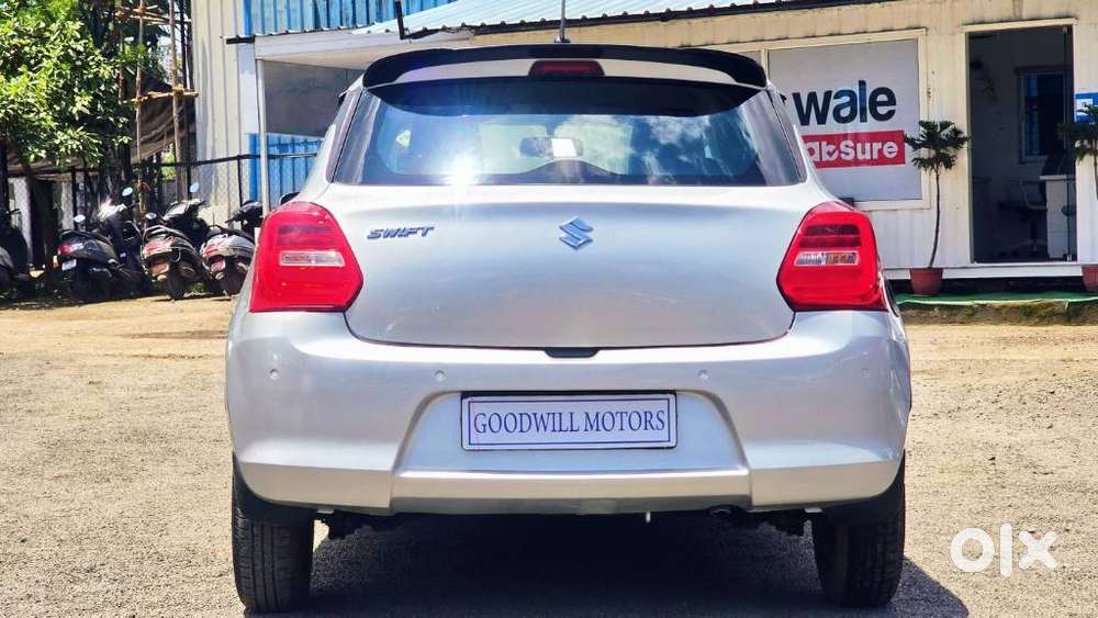 Maruti Suzuki Swift Vxi + Manual, 2023, Cng & Hybrids