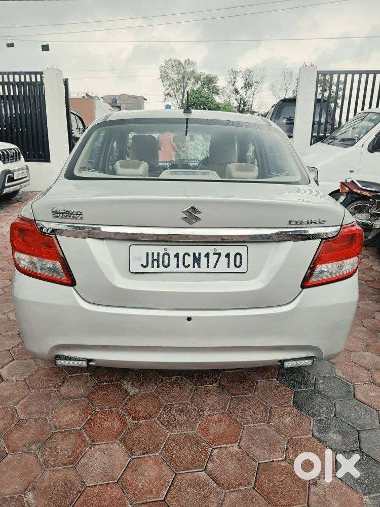 Maruti Suzuki Dzire 1.2 Vxi, 2017, Petrol