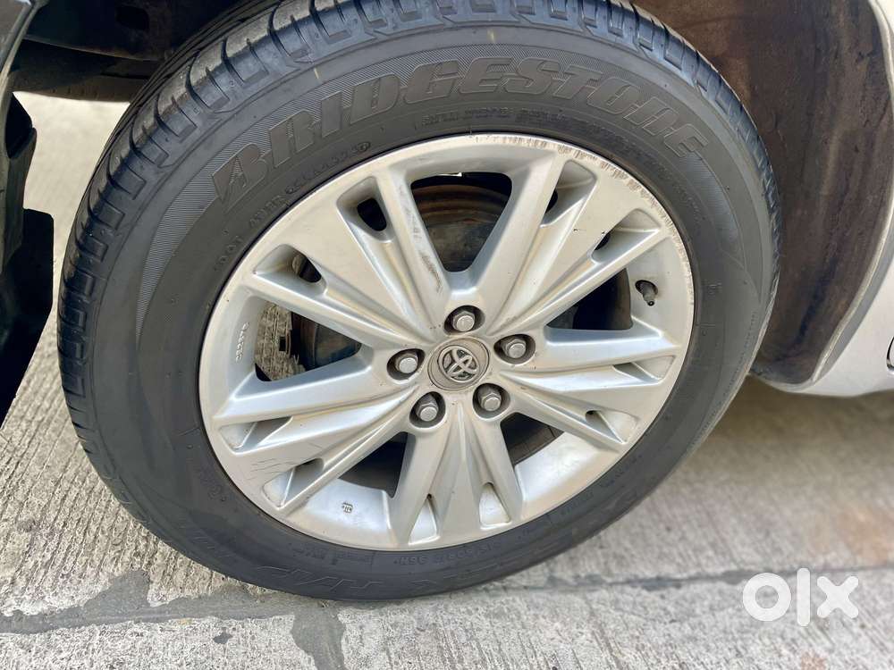 Toyota Innova Crysta 2.8 Zx At 7 Seater, 2018, Diesel