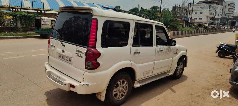 Mahindra Scorpio Vlx 2wd Bsiv, 2013, Diesel