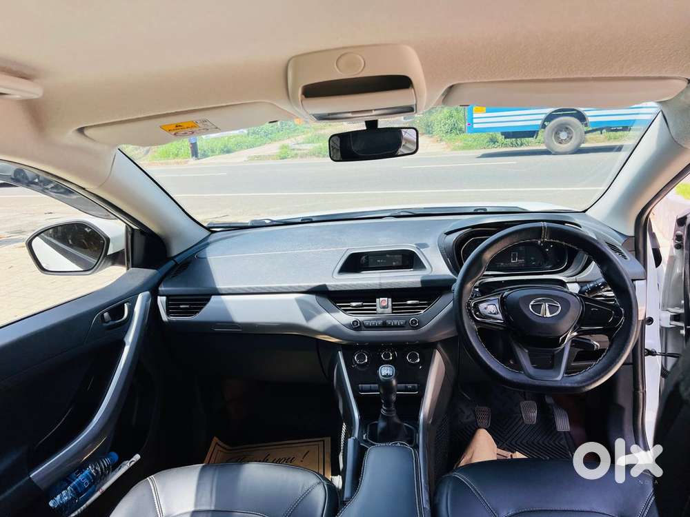 Tata Nexon 1.2 Revotron Xm (s), 2022, Petrol