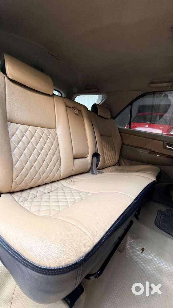 Toyota Fortuner 3.0 4x4 Manual, 2011, Diesel