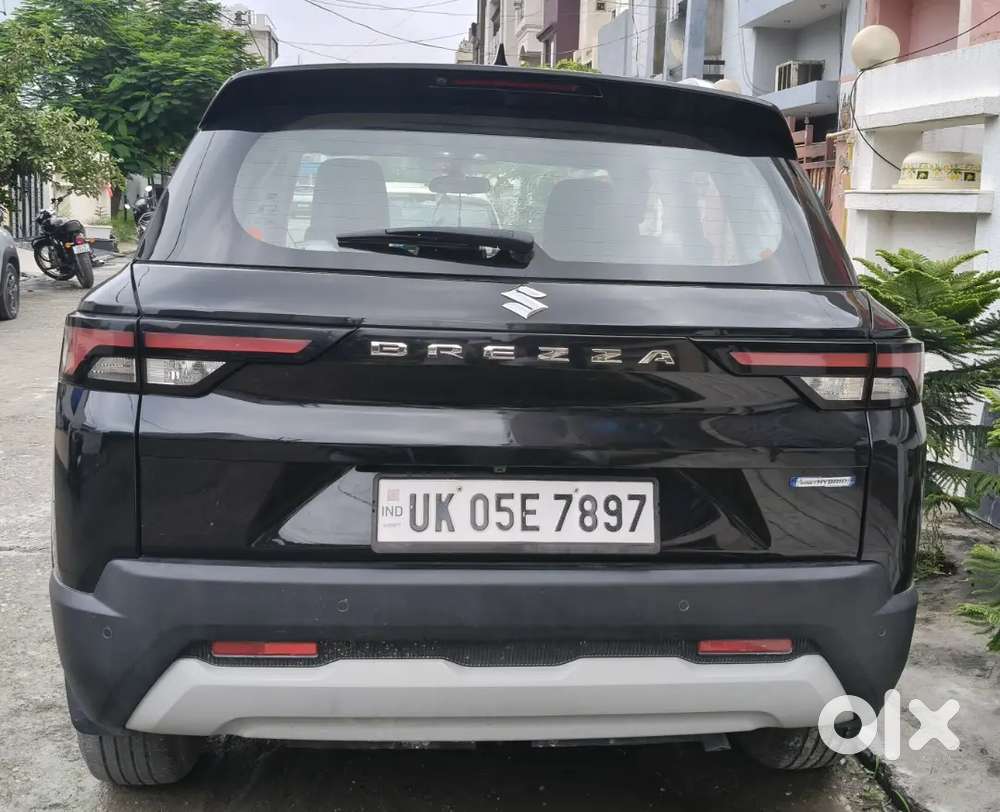 Maruti Suzuki Brezza Zxi 2024 Automatic Black Colour
