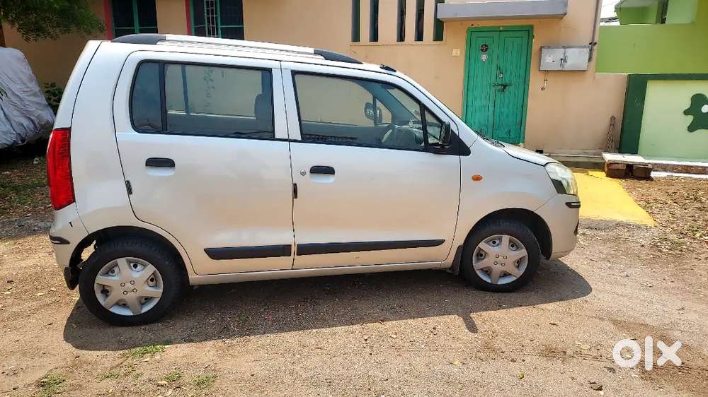 Maruti Suzuki Wagon R 1.0 2011