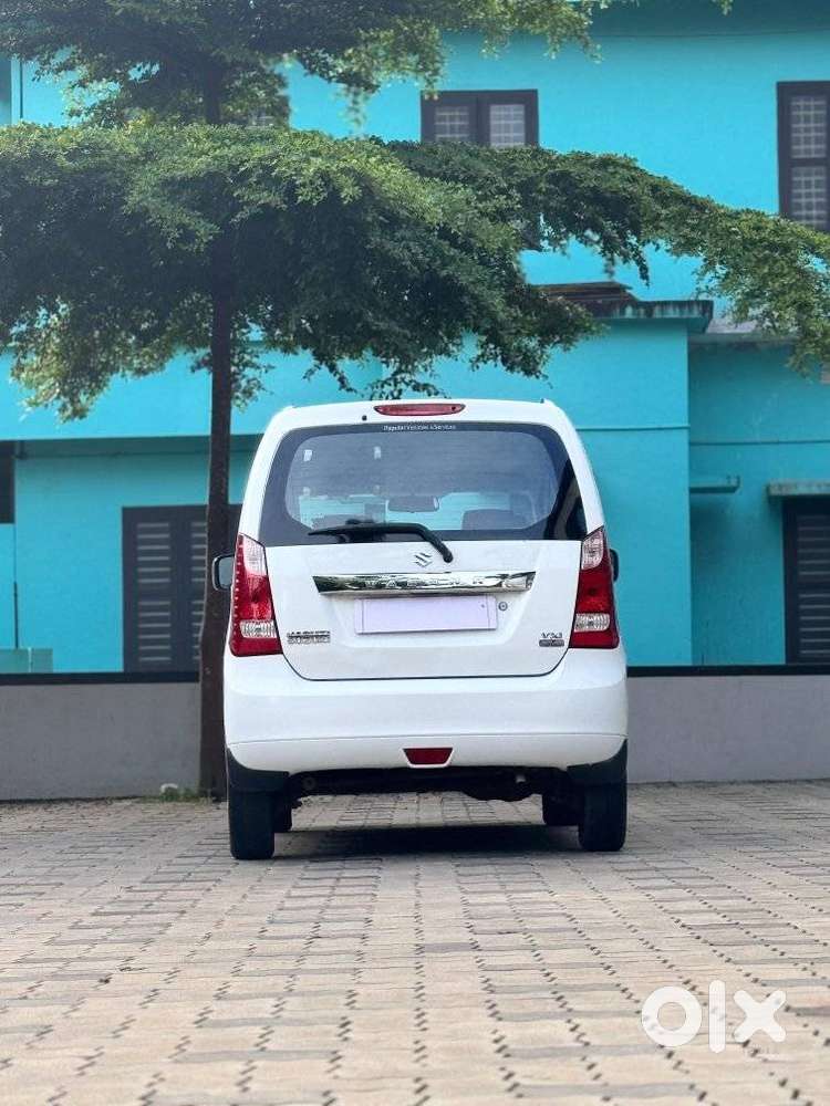 Maruti Suzuki Wagon R Amt Vxi, 2016, Petrol
