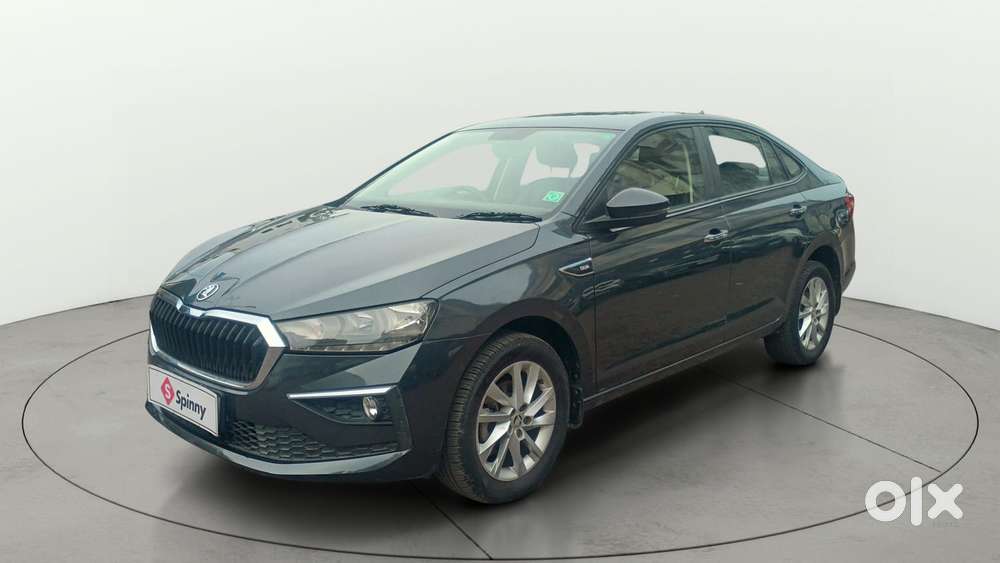 Skoda Slavia Ambition 1.0l Tsi Mt, 2023, Petrol