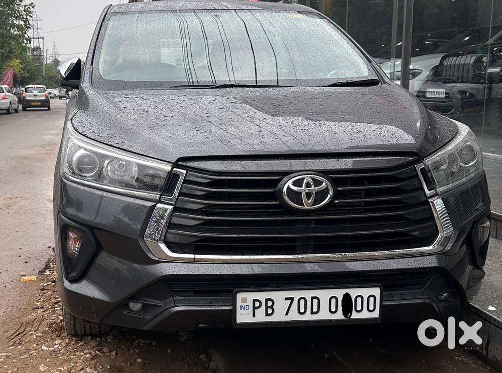 Toyota Innova Crysta 2021