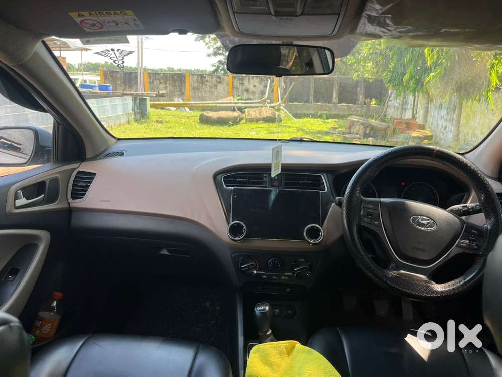 Hyundai I20 Sportz Petrol 2020