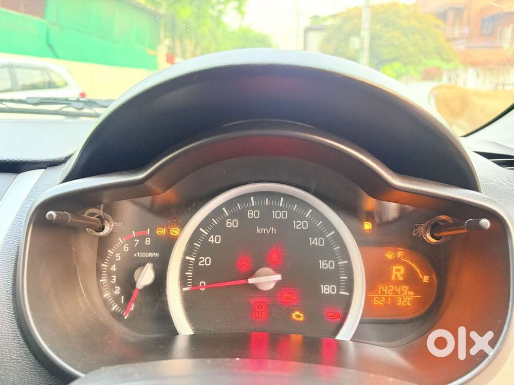 Maruti Suzuki Celerio 1.0 Zxi Amt, 2018, Petrol