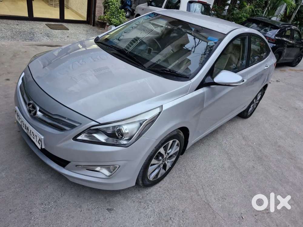 Hyundai Verna Fluidic 1.6 Vtvt Sx, 2016, Petrol