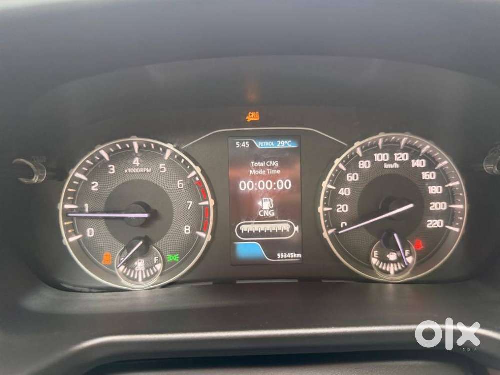 Maruti Suzuki Brezza 1.5 Zxi Cng, 2023, Cng & Hybrids