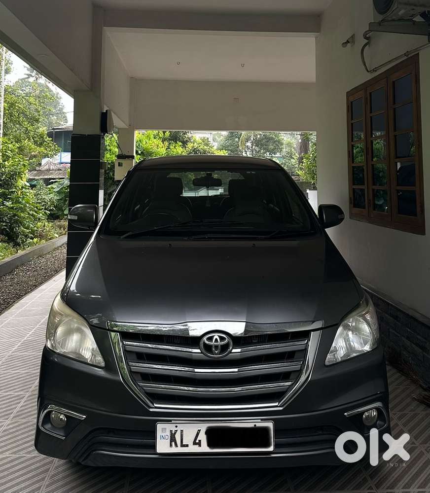 Toyota Innova Diesel Manual 2014, Original Kerala, V Variant,