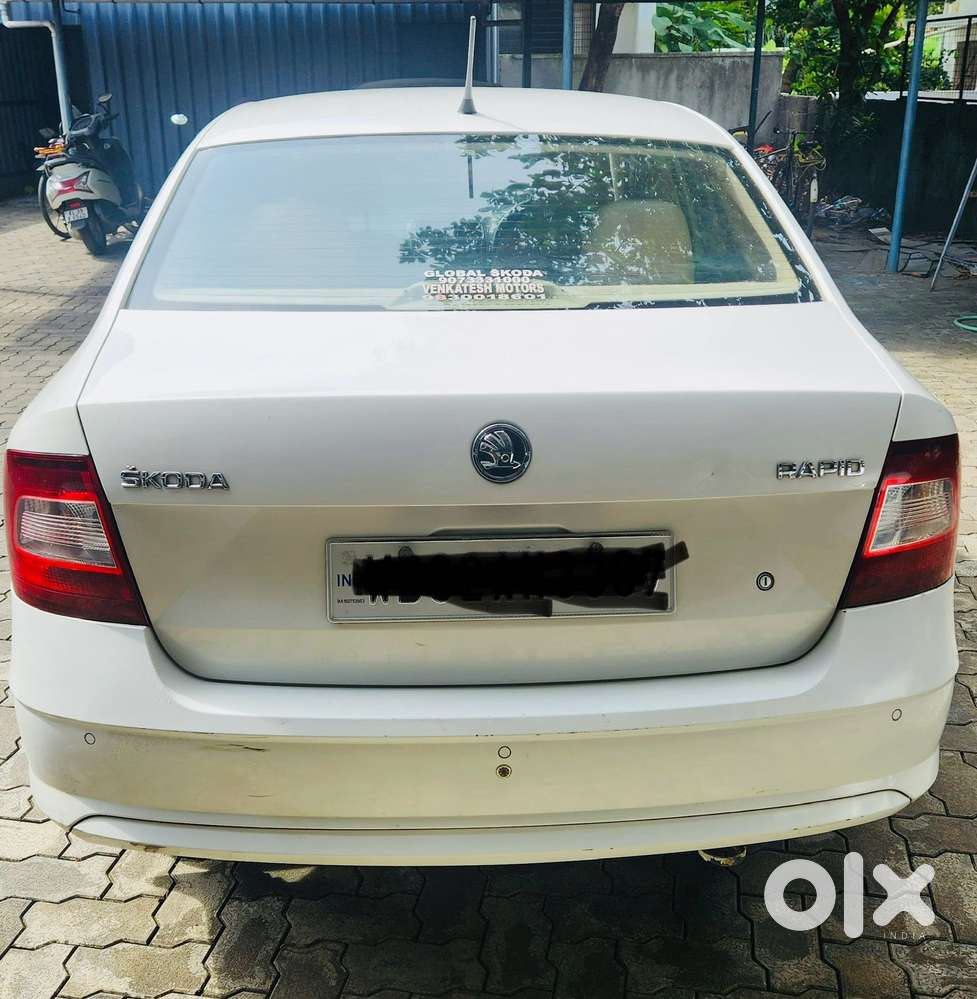 Skoda Rapid 2013-2016 1.5 Tdi At Ambition With Alloy Wheel, 2016, Di..