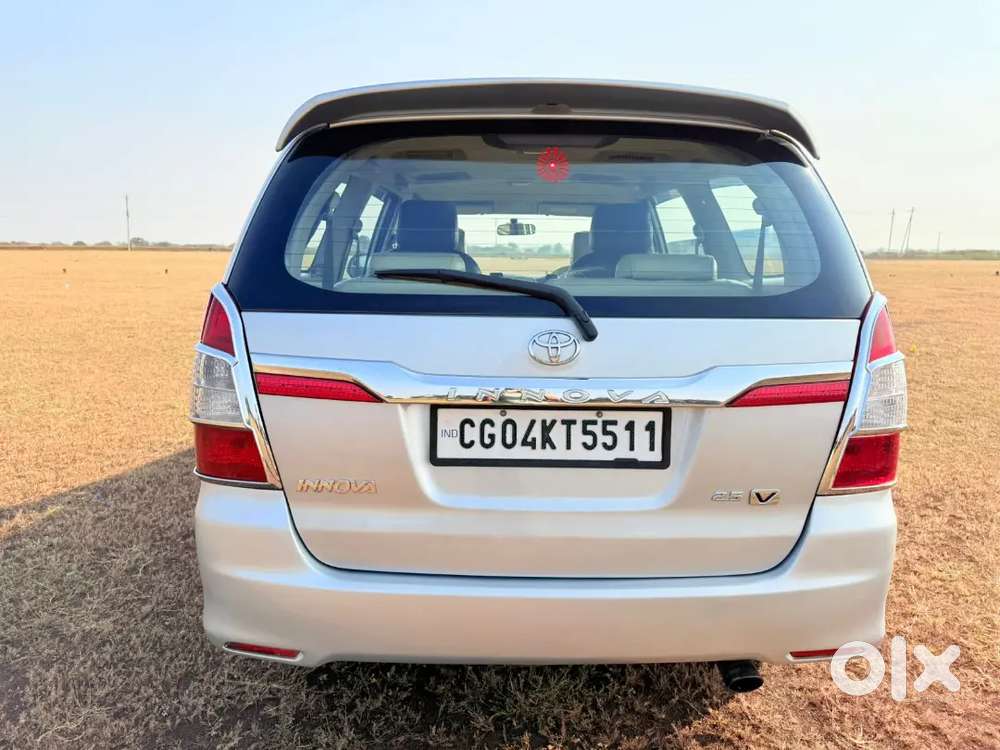 Toyota Innova 2013 Diesel Well Maintained