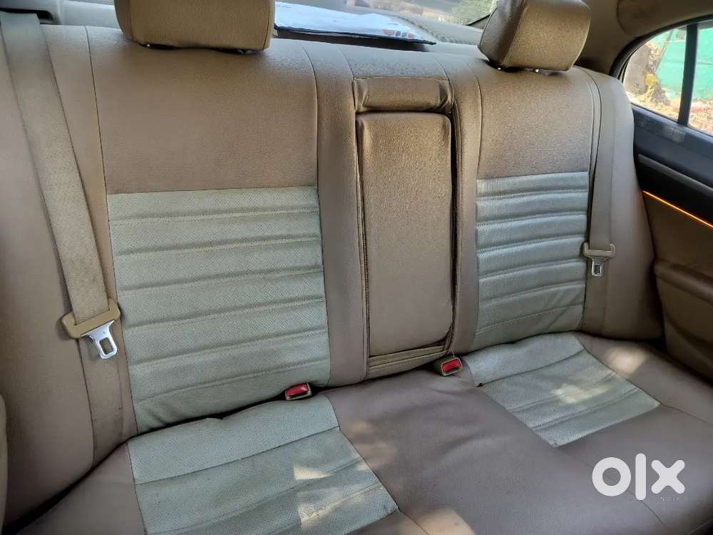 Honda Civic 2011 Cng & Petrol 65000 Km Driven, Sunroof,all Tyre New