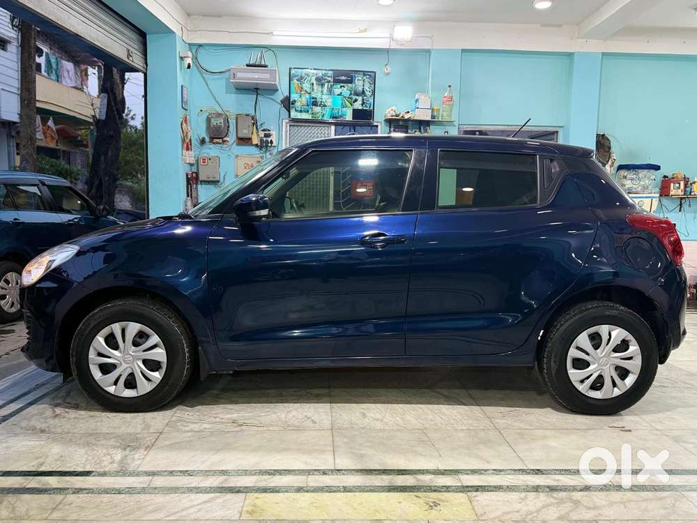 Maruti Suzuki Swift Vxi Iss Petrol, 2023, Petrol