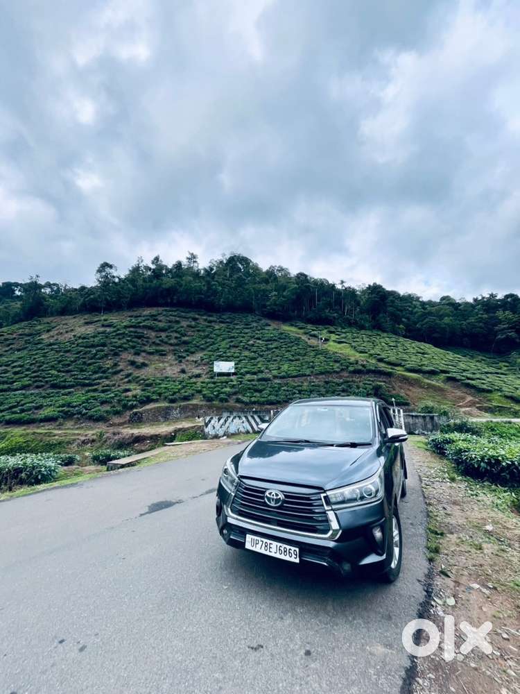 Toyota Innova Crysta 2016