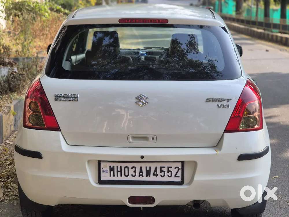 Maruti Suzuki Swift 2010 Petrol 14000 Km Driven