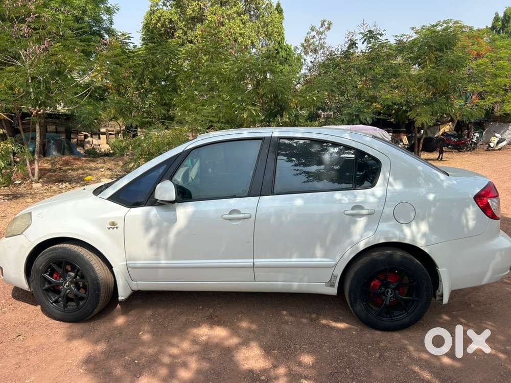Maruti Suzuki Sx4 2011