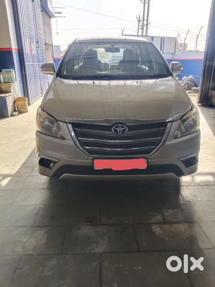 Toyota Innova 2013 Diesel Well Maintained